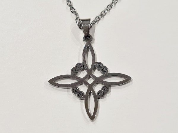 collier noeud de sorcière argenté acier inoxydable